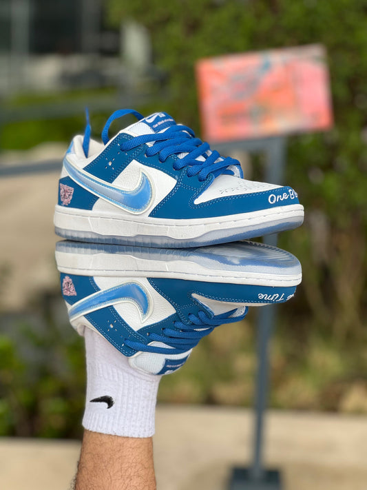 Nike SB Azul Blanco